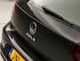 Volkswagen Polo 1.0 TSI Sportline Automaat (APPLE CARPLAY, GROOT NAVI, LM VELGEN, SPORTSTOELEN, PARKEERSENSOREN, ADAPTIVE CRUISE, NIEUWSTAAT)