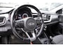 Kia Stonic 1.0 T-GDi DynamicLine BJ2020 Lmv 17" | Led | Pdc | Navi | Achteruitrijcamera | Airco | Cruise control | Getint glas