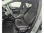 Volvo XC40 2.0 B4 Ultra Dark MY 2026 - 19” Wielen - Panoramadak -  Harman Kardon Audio - Lighting - 360 Cam - Climate - Privacy Glass – R980 Interieur – voorruit verwarming – Power seats met memory