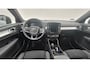 Volvo XC40 2.0 B4 Ultra Dark MY 2026 - 19” Wielen - Panoramadak -  Harman Kardon Audio - Lighting - 360 Cam - Climate - Privacy Glass – R980 Interieur – voorruit verwarming – Power seats met memory
