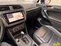 Volkswagen Tiguan 1.5 TSI ACT Highline Business R | Pano | Memory | Massage | 360 | Dodehoek | Digitale dash | ACC | Navi | HUD | Dynaudio