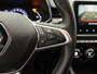 Renault Clio TCe 100 Bi-Fuel Intens | Pack EASY LINK navigatie met Apple CarPlay & Android Auto | Parkeersensoren v+a met achteruitrijcamera | Climate Control | Trekhaak | Zwart dak |