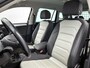 Volkswagen Tiguan 1.4 TSI Connected Series | Climate control  | Lichtmetalen velgen  | Navigatie