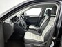 Volkswagen Tiguan 1.4 TSI Connected Series | Climate control  | Lichtmetalen velgen  | Navigatie