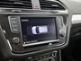Volkswagen Tiguan 1.4 TSI Connected Series | Climate control  | Lichtmetalen velgen  | Navigatie