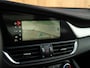 Alfa Romeo Giulia 2.0T GME AWD Competizione 280pk | Pano-dak | Harman/Kardon | CarPlay | Lederen dash.
