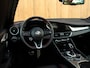 Alfa Romeo Giulia 2.0T GME AWD Competizione 280pk | Pano-dak | Harman/Kardon | CarPlay | Lederen dash.