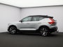 Volvo XC40 Recharge P8 AWD R-Design / Pan. dak / Trekhaak / Elektr. bed. stoelen / 20" / Harman Kardon / Stoel+stuurwielverwarming/ Privacy glass / 360 camera