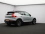 Volvo XC40 Recharge P8 AWD R-Design / Pan. dak / Trekhaak / Elektr. bed. stoelen / 20" / Harman Kardon / Stoel+stuurwielverwarming/ Privacy glass / 360 camera