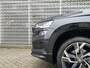 Skoda Karoq 1.5 TSI ACT Sportline Business / PANODAK / NAVI/ APP.Connect / Elektr. Trekhaak / CAMERA / 19"LMV