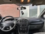 Chrysler Voyager 2.4i SE Luxe / 7P / PDC / AUT