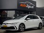 Volkswagen Golf 1.5 eTSI AUT7 3X R-LINE PANODAK LEDER NAVI DIGI-DASH APPLE-CARPLAY LED LMV PDC