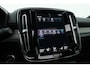 Volvo XC40 1.5 T5 Recharge R-Design | Pano | H&K audio | Trekhaak | Elek bes.Stoel | Stoel & stuurverwarming |