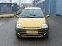 Renault Clio 1.2-16V Authentique Inruilauto’s tegen vaste prijzen. Voor meer info: 0638140850 Bij de verkoop van gebruikte voertuigen door CD-Cars wordt geen standaard garantie verstrekt. De koper aanvaardt het voertuig in de staat waarin het zich bevindt op het moment van aankoop