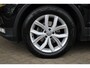 Volkswagen Tiguan 1.4 TSI Connected Series | Apple carplay/ Android auto | Navigatie full map | Climate control | Cruise control | DAB