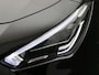 Mercedes-Benz CLA 200 Business Solution AMG Panoramadak / Memory Seats / Night / Sfeerverlichting / Stoelverwarming /