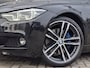 BMW 3-Serie Touring 320i Edition M Sport Shadow Executive | Navigatie | LM Velgen 19" | Elektrisch Glazen Panoramadak | Voorstoelen Verwarmd | Lederen Bekleding | PDC Voor en Achter | Cruise Control |