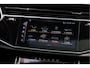 Audi Q8 60 TFSI e 490pk quattro Pro Line S Competition | Nieuw 175k | Panoramadak | B&O Advanced | Assistentiepakket plus | Advanced onderstel | S-sportstoelen | Ventilatie + Massage | 23" LM | Laser | Head Up | Servo | Carbon | Volleder |