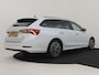 Skoda Octavia Combi 1.5 e-TSI Clever 150pk DSG/AUTO | Camera achter | Adaptief cruise control | Navigatie | Stuur+Bank & stoelverwarming | App connect | Led koplampen |