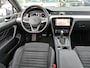 Volkswagen Passat Variant 1.5 TSI 150pk R-Line Business Plus DSG Automaat Camera / R-Line / Navigatie / Clima / El. A-Klep / Parkeersensoren /  Stoelverwarming