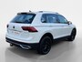Volkswagen Tiguan 1.4 TSI eHybrid R-Line Business+ | Elektrisch wegklapbare trekhaak | Android/Apple Carplay | Stoelverwarming | Achteruitrijcamera | Dode hoek detectie |