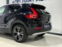 Volvo XC40 2.0 T4 Momentum Pro Automaat / Navigatie full map / Cruise control / Climate control / Parkeer sensoren