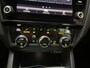 Skoda Octavia Combi 1.5 TSI 150pk DSG Greentech Business Edition Leder-Stof Camera Stoelverwarming