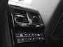 Volkswagen Touareg 3.0 TSi eHybrid 4MOTION R 463PK Aut. Pano-Schuifdak, Trekhaak, Keyless, Alarm, Side Assist, Head-Up Display, Stoel-Stuurverwarming, 21" LM Velgen