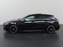 Mercedes-Benz A-klasse 180 Business Solution AMG | Panoramaschuifdak | Premium Plus | Nightpakket | 19"Multispaak AMG velgen | Stoelverwarming |  360° camera | Head-up display |