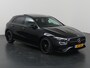 Mercedes-Benz A-klasse 180 Business Solution AMG | Panoramaschuifdak | Premium Plus | Nightpakket | 19"Multispaak AMG velgen | Stoelverwarming |  360° camera | Head-up display |