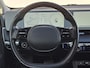 Hyundai Ioniq 5 Lounge 73kWh Automaat / Accu SOH 94,70% / 8 jaar Batterijgarantie / Fabrieksgarantie tot 11-2026 / CCS snelladen / Dealer onderhouden / Panoramadak / WLTP 451 km / Afn. trekhaak 1.600 kg / Elektrische klep en stoelen / Stuur-, stoel- en achterbankverwarming /