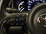 Toyota Yaris Cross 1.5 Hybrid First Edition - ORIGINEEL NEDERLANDSE AUTO - PARELMOERLAK - KEYLESS ENRTY & START - ADAPTIVE CRUISE CONTROL - APPLE CARPLAY / ANDROID AUTO