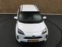 Toyota Yaris Cross 1.5 Hybrid First Edition - ORIGINEEL NEDERLANDSE AUTO - PARELMOERLAK - KEYLESS ENRTY & START - ADAPTIVE CRUISE CONTROL - APPLE CARPLAY / ANDROID AUTO