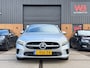 Mercedes-Benz A-klasse 200 Premium Plus Cruise Clima Camera Burmester 18'' AMG met zgan all season.