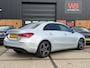 Mercedes-Benz A-klasse 200 Premium Plus Cruise Clima Camera Burmester 18'' AMG met zgan all season.