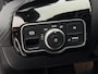 Mercedes-Benz A-klasse 200 Premium Plus Cruise Clima Camera Burmester 18'' AMG met zgan all season.