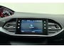 Peugeot 308 SW 1.2 PureTech Blue Lease Premium 130pk | Navigatie | Panoramadak | Climate Control | Camera | Cruise Control | Parkeersensoren | Apple Carplay - Android Auto