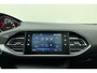 Peugeot 308 SW 1.2 PureTech Blue Lease Premium 130pk | Navigatie | Panoramadak | Climate Control | Camera | Cruise Control | Parkeersensoren | Apple Carplay - Android Auto