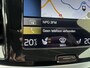 Volvo V60 2.0 B3 Momentum met Winterwielen, BTW-Auto, Origineel Nederlands, Wegklapbare Trekhaak, Lederen Bekleding, Enz...