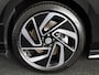 Volkswagen ID.7 Tourer Pro Business 77 kWh accu, 210 kW / 286 pk Variant 231PK | 17% bijtelling* | 20" LM velgen | Navigatie | 360 gradencamera | Matrix koplampen | Onderhoud tot 30-6-2030
