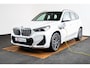 BMW X1 xDrive25e M Sport - Sportstoelen - Elektrisch verwarmde voorstoelen - Driving Assistant Plus - Comfort acces - Grootlichtassistent - Premium Pack -