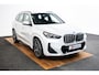 BMW X1 xDrive25e M Sport - Sportstoelen - Elektrisch verwarmde voorstoelen - Driving Assistant Plus - Comfort acces - Grootlichtassistent - Premium Pack -