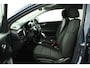 Kia Stonic 1.0 T-GDi DynamicLine - Cruise Control - Lichtmetalen Velgen - Navigatie - Apple/Android Carplay - Virena Zekerheidspakket €895,-