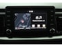 Kia Stonic 1.0 T-GDi DynamicLine - Cruise Control - Lichtmetalen Velgen - Navigatie - Apple/Android Carplay - Virena Zekerheidspakket €895,-