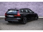 Volvo V60 2.0 B3 Essential Edition | Sport Pack | 19" Black Edition Velgen | Leder | Adaptieve Cruise Control | Stoelverwarming | Park Assist |
