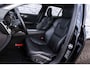 Volvo V60 2.0 B3 Essential Edition | Sport Pack | 19" Black Edition Velgen | Leder | Adaptieve Cruise Control | Stoelverwarming | Park Assist |