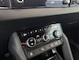 Skoda Karoq 1.5 TSI ACT 150pk DSG Ambition / Virtual Cockpit / Stoelverwarming V+A / Achteruitrij camera / Climate control / 18'' LMV