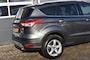 Ford Kuga 1.5 ECOB. TITANIUM / PDC / AFN TREKHAAK / STOELVERWARMING