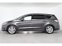 Ford S-Max 1.5 Titanium | Trekhaak | Stoelverwarming | Navigatie | Voorruitverwarming | Climate Control | Parkeersensoren | Cruise Control