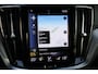 Volvo V60 2.0 T6 Plug-in Hybrid 350pk AWD Core Bright | R-Design | ACC | Trekhaak | Origineel NL |
